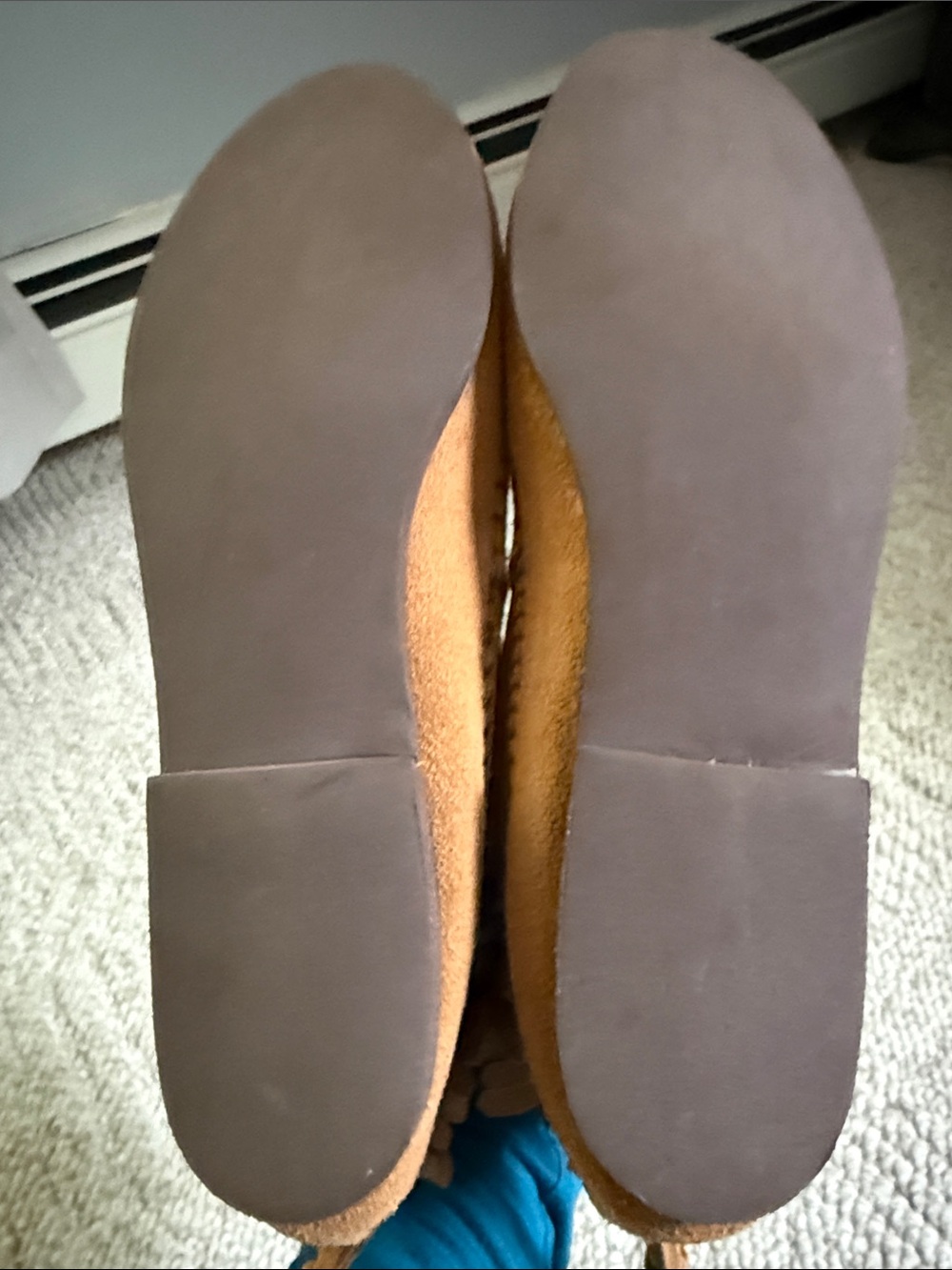 Minnetonka Suede Fringe Ankle Boots size 6 - Picture 3 of 6